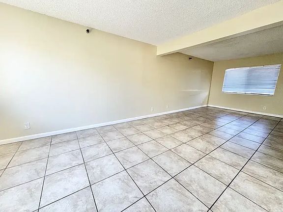 3rd image of 13214 Cordary Ave #5