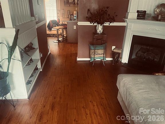 2nd image of 3024 Mayer House Ct
