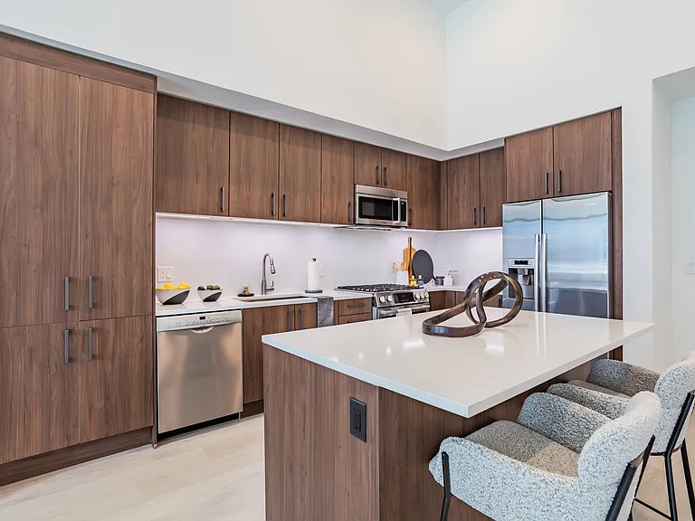 808 Crawford St — Photo 35