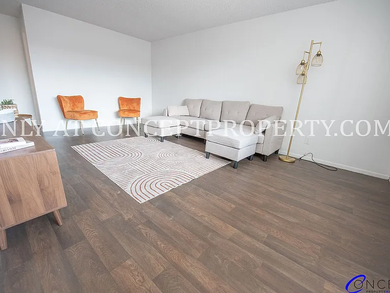 Murray Place — Photo 34