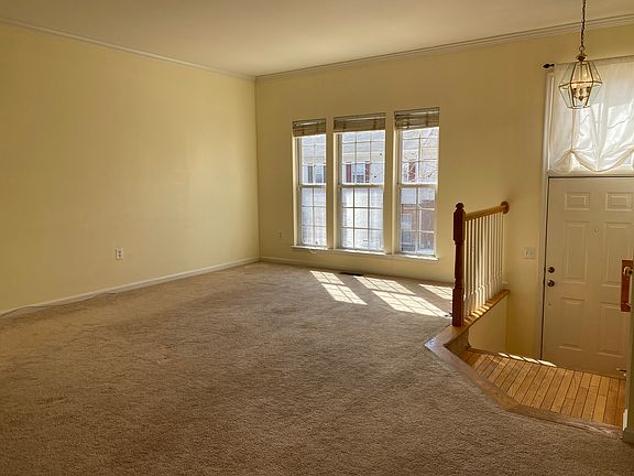 5th image of 6006 Madison Overlook Ct