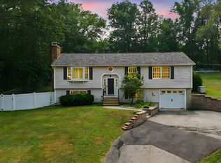 23 Bartlett St, Allenstown, NH 03275