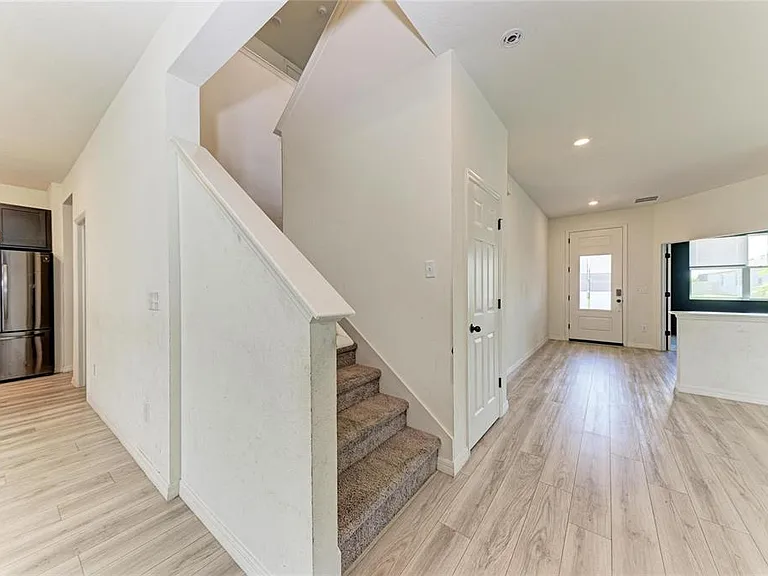 5826 143rd Ct E — Photo 24
