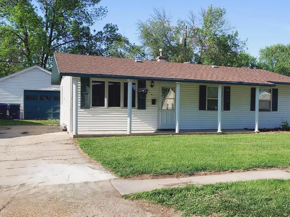 1314 Lindwood Dr, Carter Lake, IA 51510