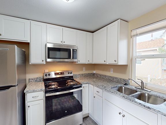 2nd image of 2405 E Saint Vrain St #809