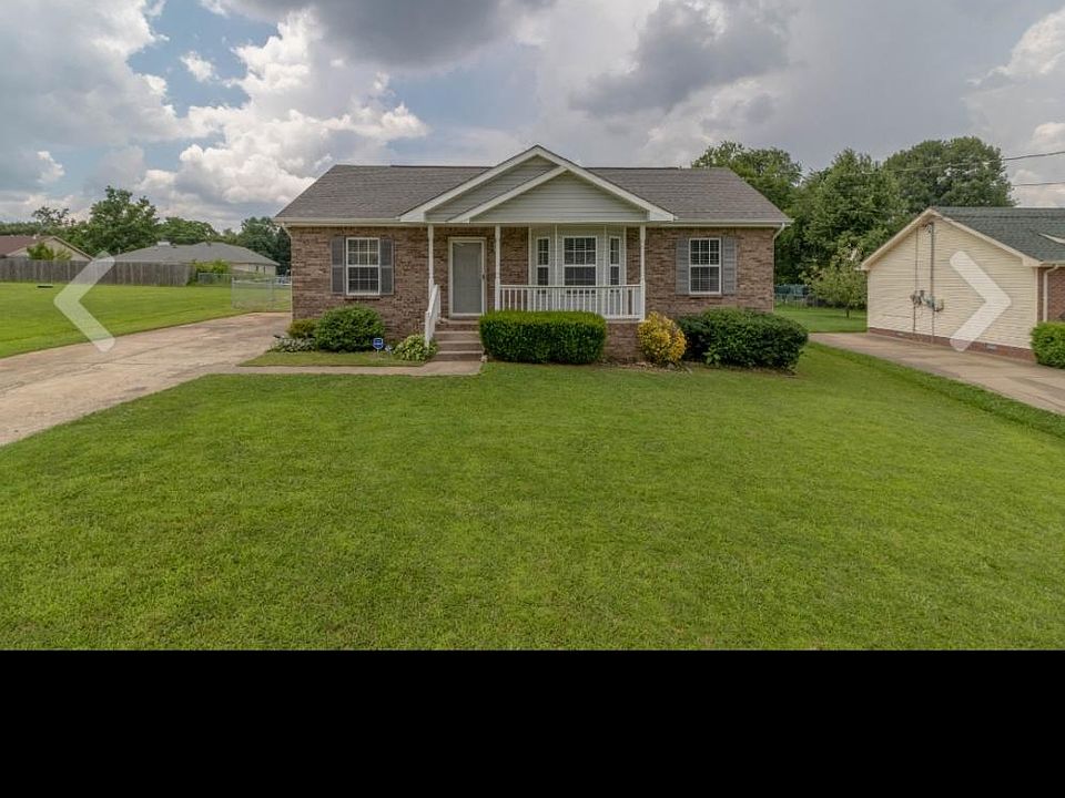 1st image of 275 Moncrest Dr