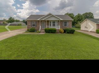 275 Moncrest Dr, Clarksville, TN