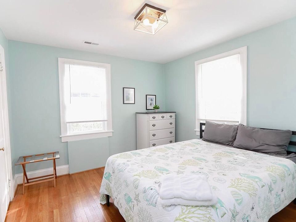 1711 E Ocean View Ave APT 2, Norfolk, VA 23503 Zillow