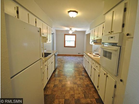 4th image of 1210 Bidwell St