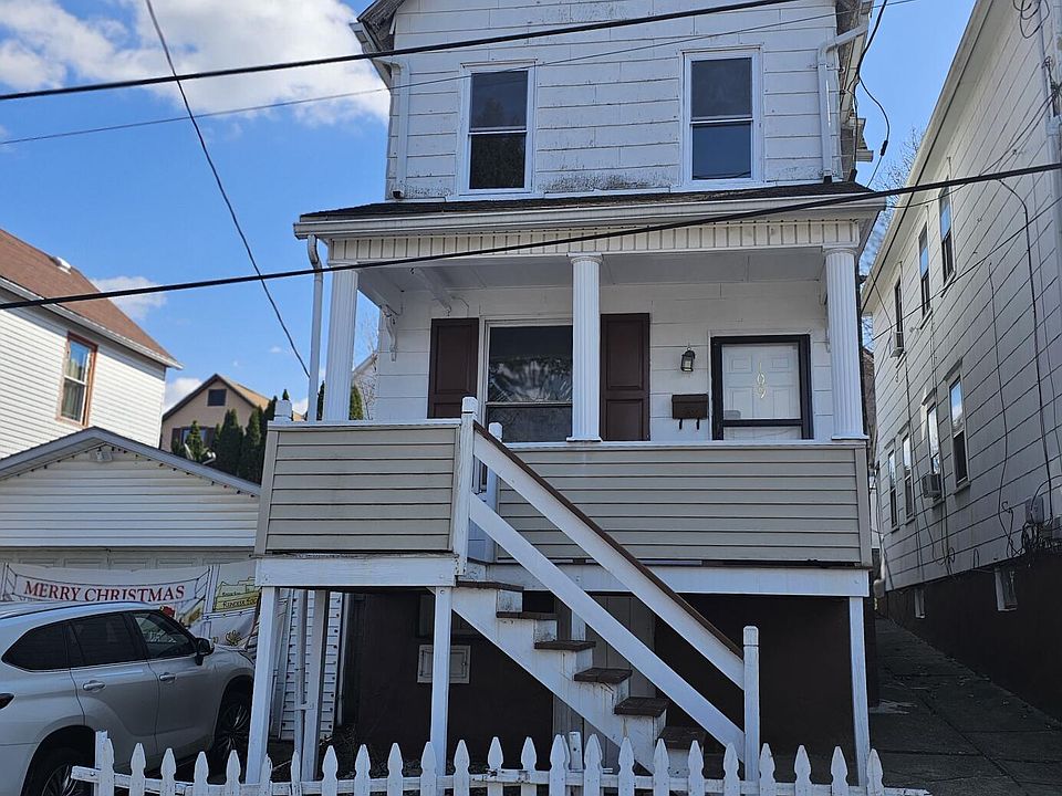 1st image of 109 Logan St