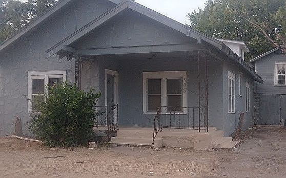 1st image of 403 NW Columbia Ave