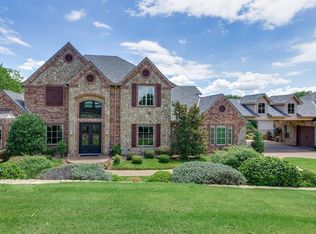 16 Gatwick Ln, Dalworthington Gardens, TX 76016