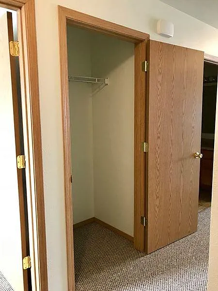 7000 Uncle Robert Ln, Apt 7 - 4859 Alex Ln, Apt 10 — Photo 3