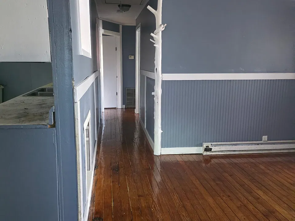 364 Sleepy Hollow East Rd