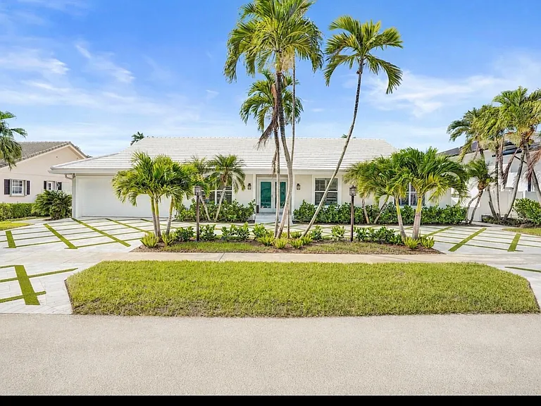 885 Nafa Dr — Photo 20