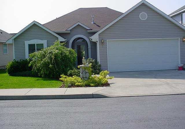 1st image of 619 N Willow Crest Ln
