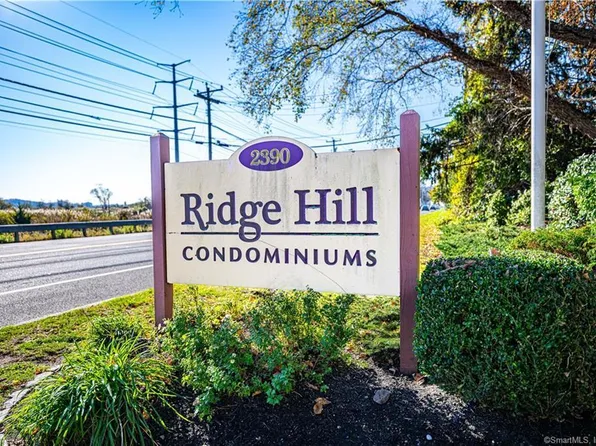 2390 State Street #2F, Hamden, CT 06517