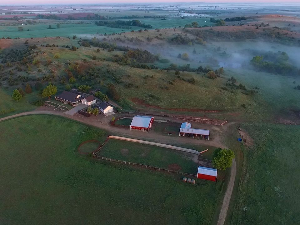 1st image of 241 Countryswing Ln