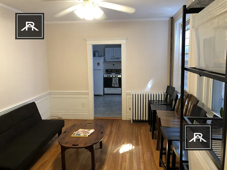 100 Strathmore Rd #2 — Photo 9