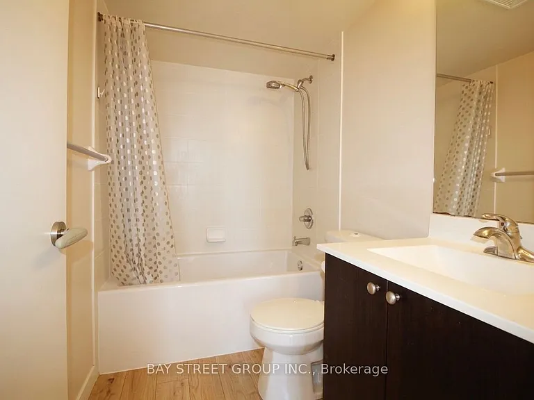 151 Village Green Sq #2703 — Photo 15