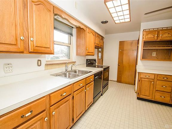 4th image of 5739 Barbanna Ln