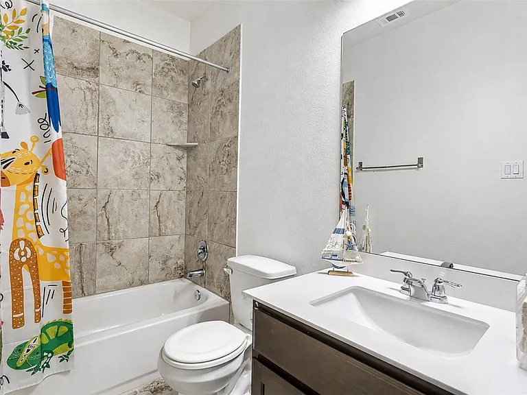 13701 Ronald W Reagan Blvd #34 — Photo 30