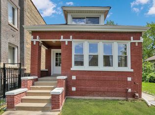 1039 N Harding Ave, Chicago, IL 60651