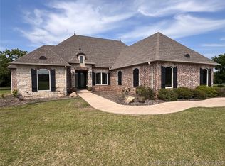 67 Chateau Bnd, Ardmore, OK 73401