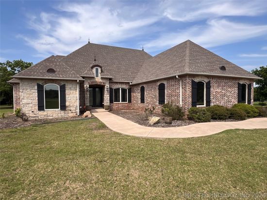 67 Chateau Bnd, Ardmore, OK 73401