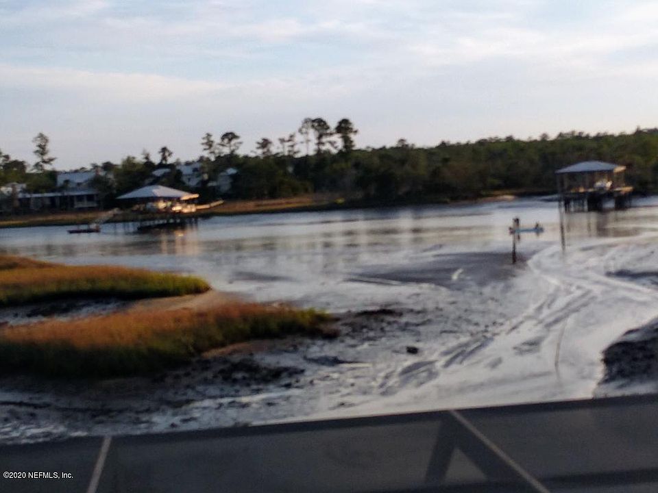 2nd image of 489 S Roscoe Boulevard Ext