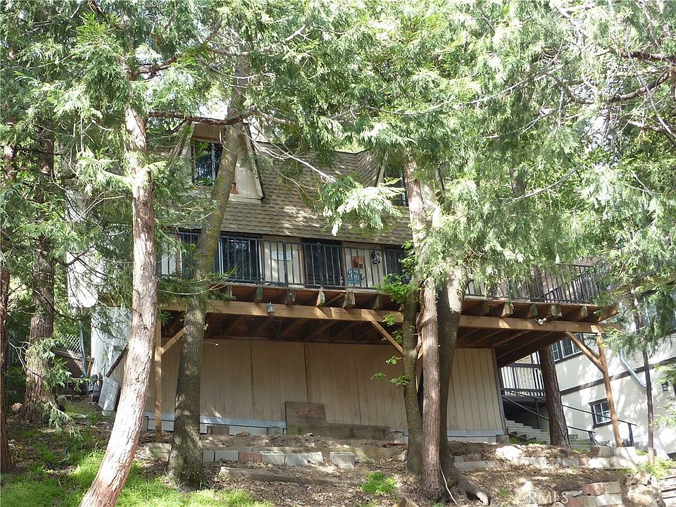 1st image of 23857 Wildwood Ln