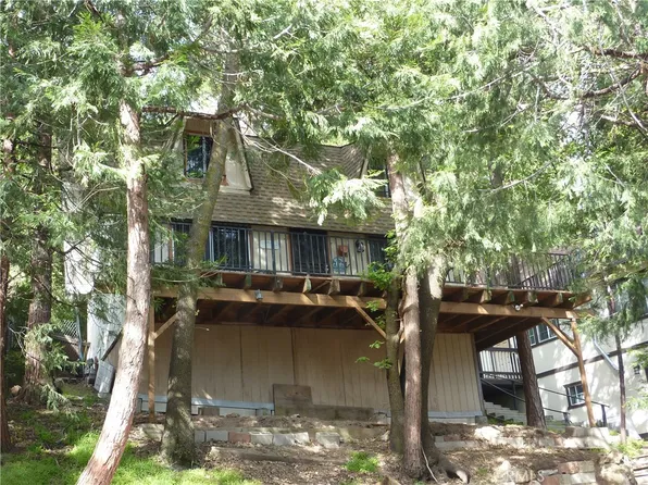 23857 Wildwood Ln, Crestline, CA 92325