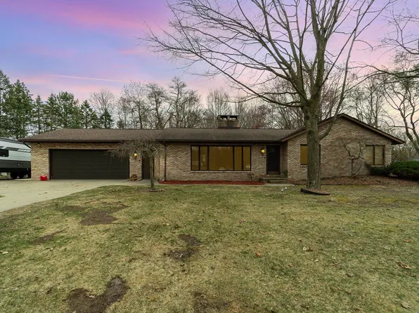 2321 Candlestick Ln, Midland, MI 48642