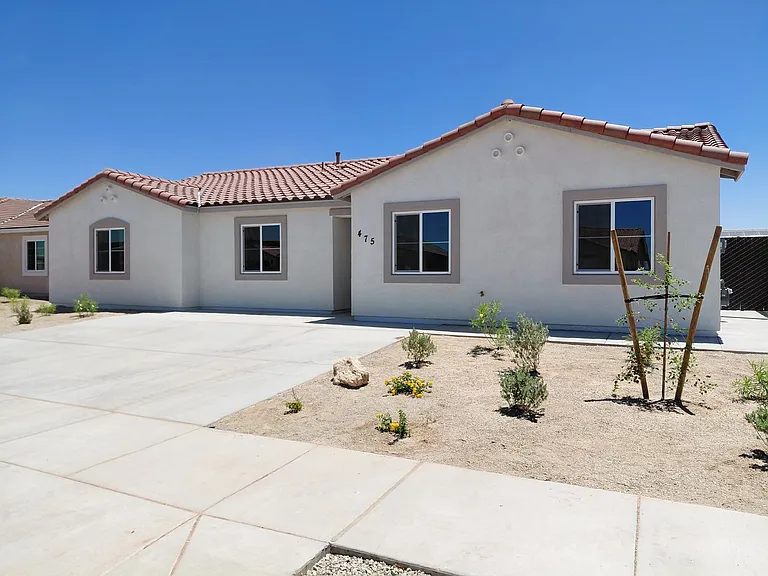 475 Palomino Ct — Photo 36