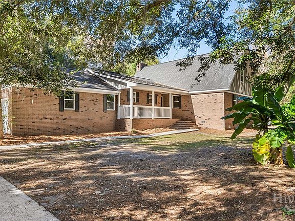2nd image of 347 River Bend Road