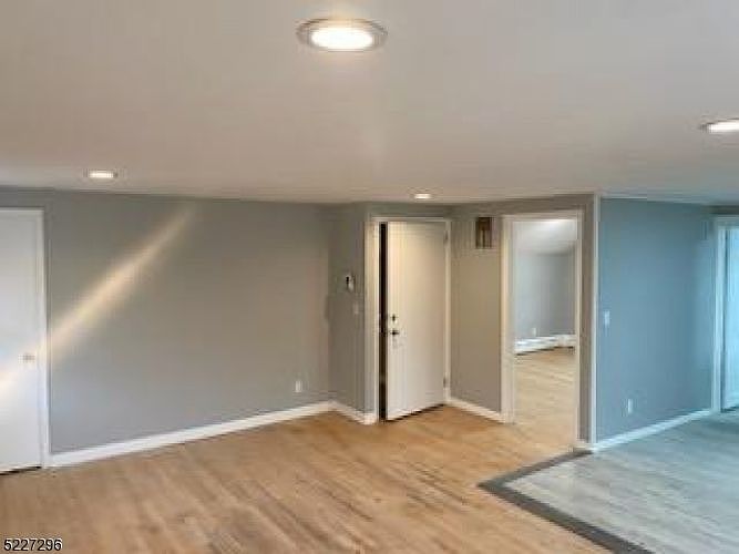 2nd image of 104 Utter Ave #1