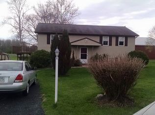 3 Cherry Ln, Newmanstown, PA 17073