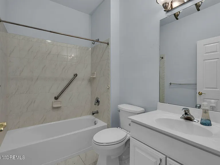 1 Evans Ct — Photo 26