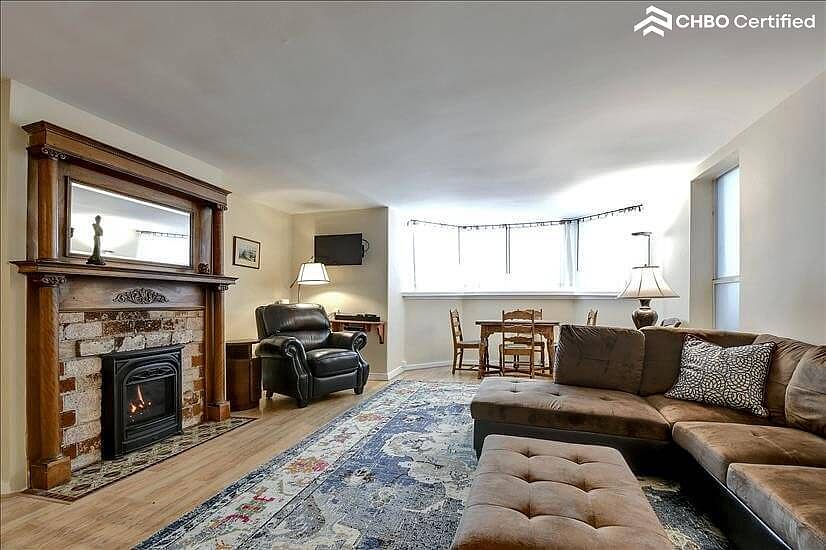 Noe Valley Cottage