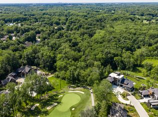 4580 Strathmore Ln, Zionsville, IN 46077