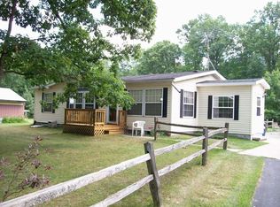 405 W Love Rd, Sanford, MI 48657