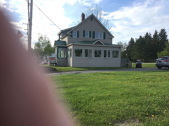 large enclosed heated porch