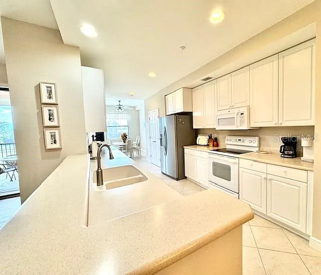 24417 Baltic Ave #1102 — Photo 16