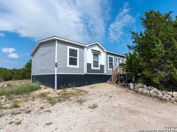504 PR 1519, Bandera, TX 78003
