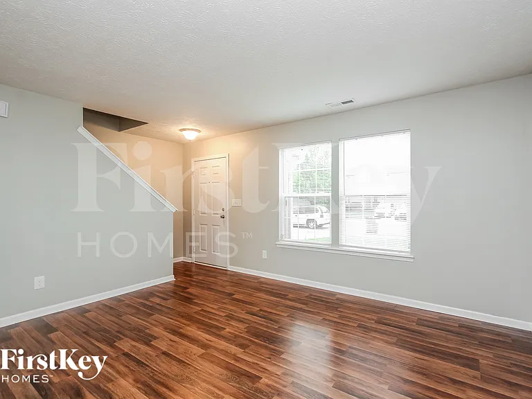 10567 Secretariat Dr — Photo 7