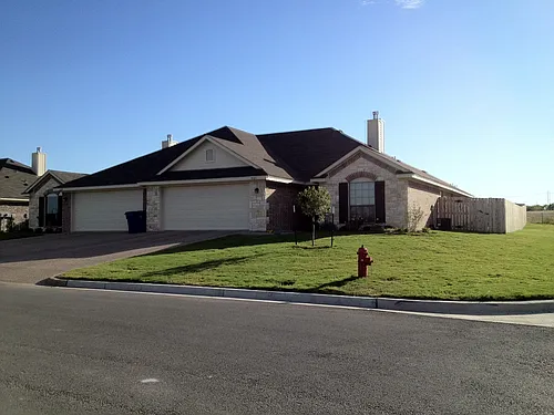 600 Monticello Cir Photo 1