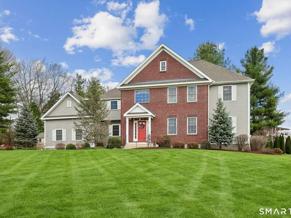 2 Gatehouse Road, Granby, CT 06035