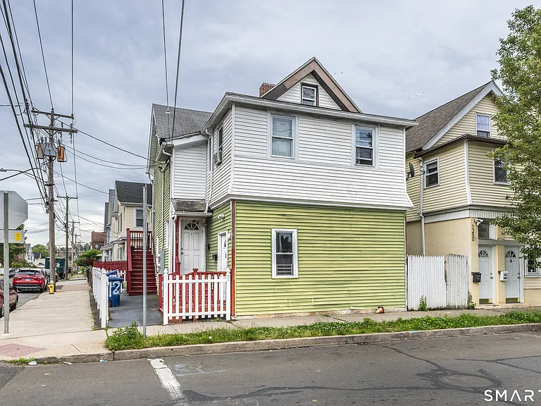 1254 Pembroke St #1 — Photo 14