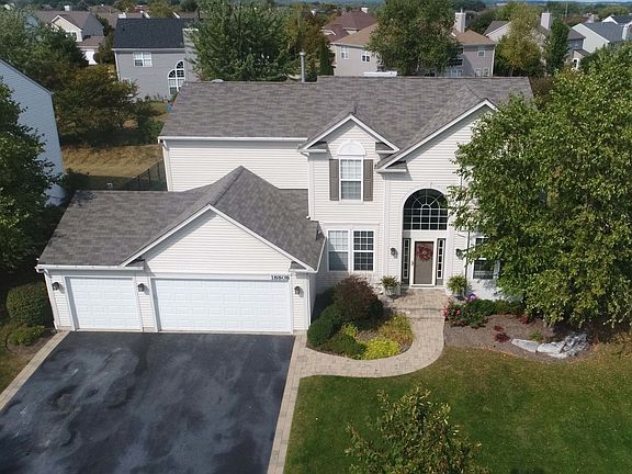 3rd image of 18808 Wildflower Way