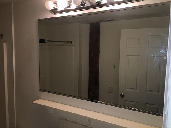 2nd image of 14 S 17th St APT 322